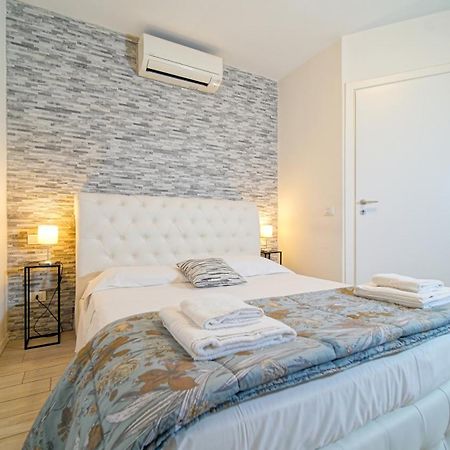 Langolo Di Laura Borgo Roma Destiny Home 3 Verona Bagian luar foto
