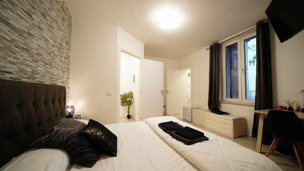 Langolo Di Laura Borgo Roma Destiny Home 3 Verona Ruang foto