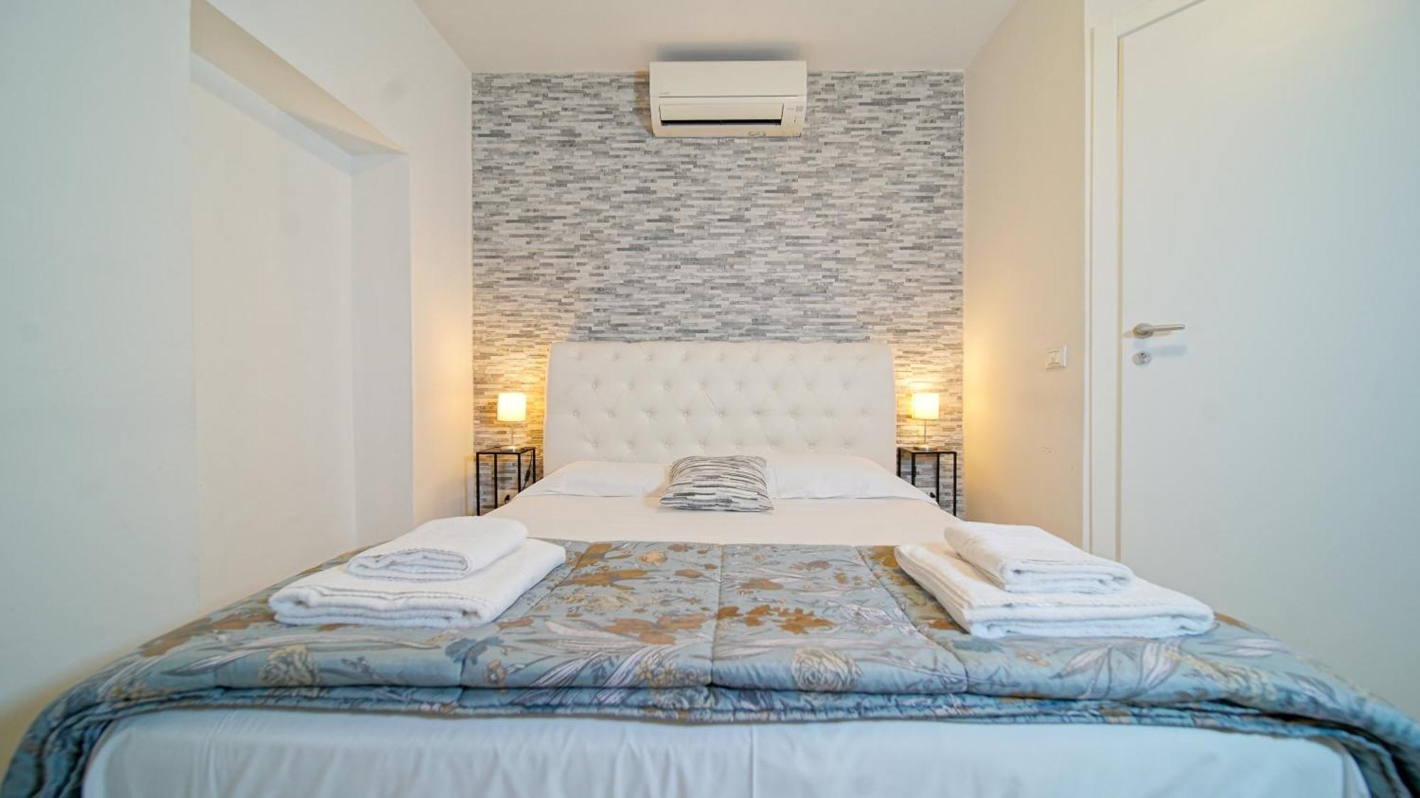 Langolo Di Laura Borgo Roma Destiny Home 3 Verona Bagian luar foto