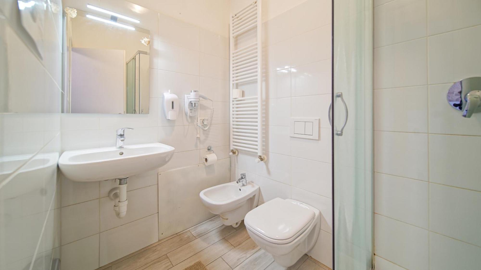Langolo Di Laura Borgo Roma Destiny Home 3 Verona Bagian luar foto