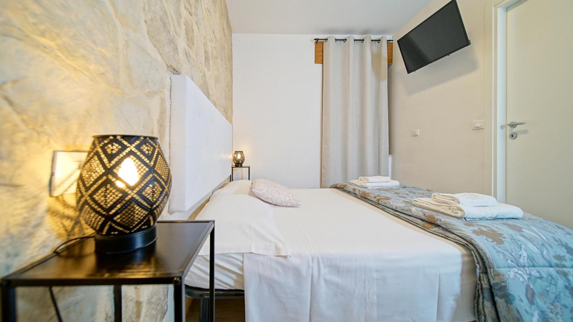 Langolo Di Laura Borgo Roma Destiny Home 3 Verona Bagian luar foto